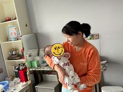 -爱的果实月嫂育婴师(世纪东方店)