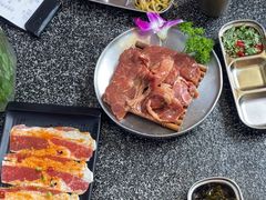 -红泥小火炉·东北泥炉烤肉(天一旗舰店)