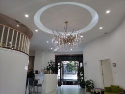 -新蝶变皮肤管理中心