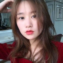-镁连社·美联社