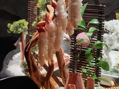 -蟹犇前•帝王蟹雪蟹(陆家嘴店)