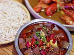 -游园觅食记夜市·小龙虾大排档