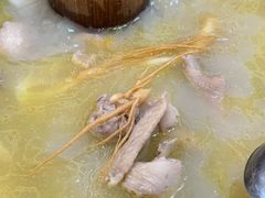 -朴小妹人参鸡汤火锅(长白山万达店)