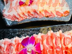 澳洲谷饲100天肥牛-哥老官重庆美蛙鱼头(虹口龙之梦店)