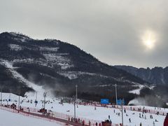 -鳌山滑雪度假区