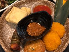 Golden虾饼-浩海火燒雲傣家菜(芮欧百货店)