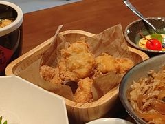 啤酒炸鸡-8PINTS八品脱·日料·烧鸟·精酿小酒馆(莘庄店)