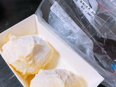 榴莲奶贝-鲍师傅糕点(大沽南路店)