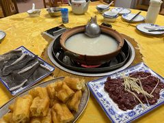 -大戚饭店(泰华路店)