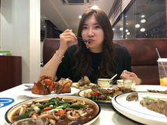 -鑫悦楼煎蟹·16年海鲜大排档