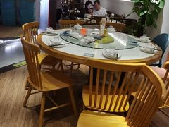 -春天里餐厅(西田城店)
