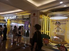 -泡泡玛特POPMART(上海环球港店)