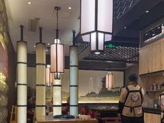 -杨肥肠火锅大排档(火车站花园店)