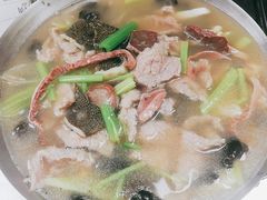 -先启半步颠小酒馆(常熟万达广场店)