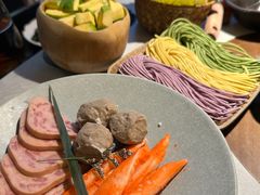 -芸山季·云南野生菌火锅(人民广场来福士店)