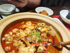 青椒紫苏焖牛蛙-火宫殿·湘菜小吃·商务宴请·生日聚会(东塘店)