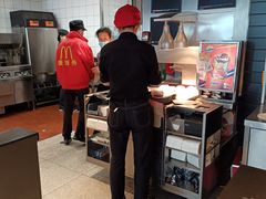-麦当劳(安立路店)