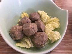 手打牛肉丸-潮汕牛肉火锅