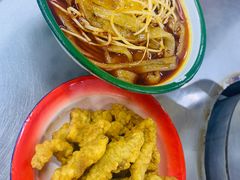 -咏勝锑锅麻辣烫(净居寺路总店)