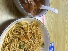 -郭小侠襄阳牛肉面·武汉热干面(洛溪店)