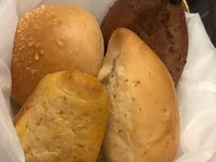 面包篮-小莫餐厅And More Restaurant西餐(北京展览馆店)