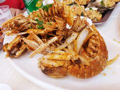 -覃记海鲜美食餐厅