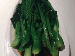 -新大咀港式茶餐厅(宝山万达店)