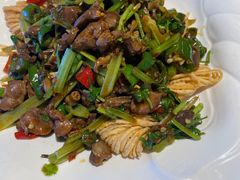 -邑金陵北京烤鸭店·现炒家常菜(ITC MALL店)