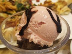 双球冰淇淋-必胜客(城西银泰店)