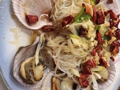 油泼扇贝-来之顺海鲜菜馆·青岛菜·始于1993(栈桥店)
