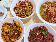 -笨罗卜浏阳菜馆(龙华鹏润达店)