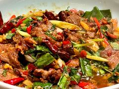 -老滇山寨•云南特色菜•地方菜•民族风情歌舞表演(金碧店)