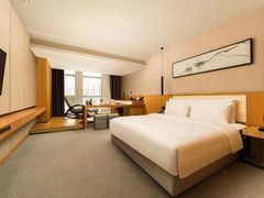 -优逸酒店(柳州窑埠古镇万象城店)