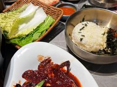 -草家酱蟹炭火烤肉店(珲春南路一店)
