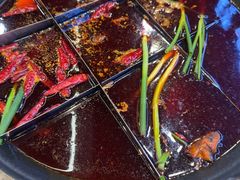 -正南齊北重庆老火锅(光华村直营店)