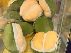 -中航城君尚购物中心