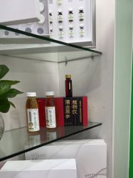 -苗医生专业祛痘·皮肤管理