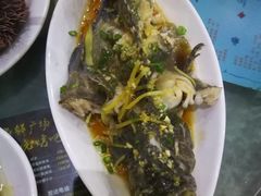 -四川小胡子海鲜(丁村万人海鲜广场店)