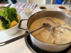 -煲王粤菜餐厅(中侨中心店)