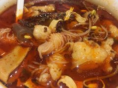 椒椒麻香鱼-渝是乎酸菜鱼·川渝小炒(新世界百货望京店)
