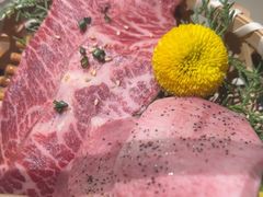 -山川小町·极番烧肉(新地假日广场店)