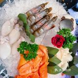 牛肉火锅吃过瘾[得意]左庭右院第100家店