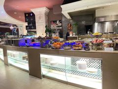 -荣誉国际酒店-云顶旋转餐厅