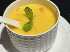 -鲜入唯煮·港式海鲜牛肉火锅(金宝街店)