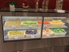 面包甜点陈列柜-大汉金桥华美达广场酒店·食秀全日制餐厅