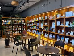 -博览书店(越秀悦汇天地店)