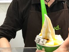 -同济大学本部学苑饮食广场