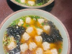 -曼听小寨海鲜烧烤·大连辣炒大王(盖州街店)