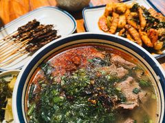 -云阿蛮云南生烫牛肉米线(奉贤路店)