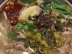 -云阿蛮云南生烫牛肉米线(奉贤路店)